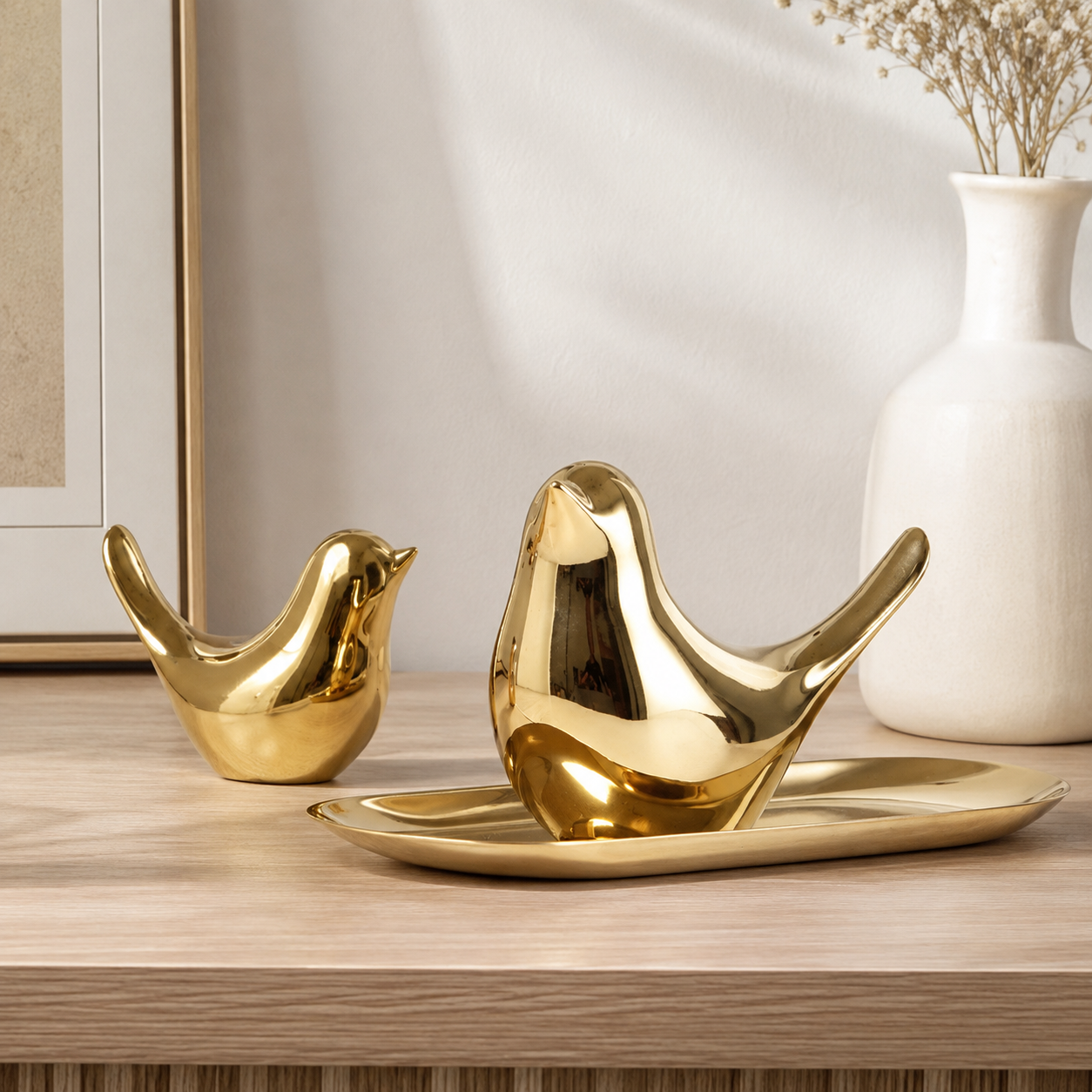 The Gilded Gold Bird: A Modern Nordic Ceramic Figurine