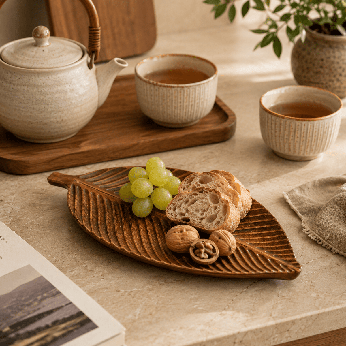 Folia - Sculpted Wooden Leaf Serving Tray - Urban Alcove