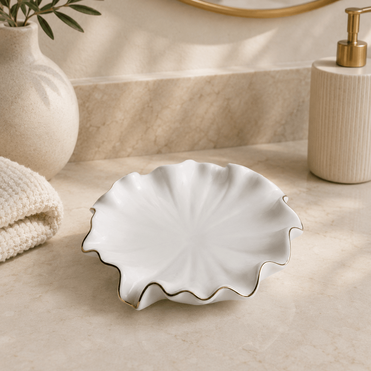 Pearl Shell - Gold Rim Ceramic Soap Dish - Urban Alcove