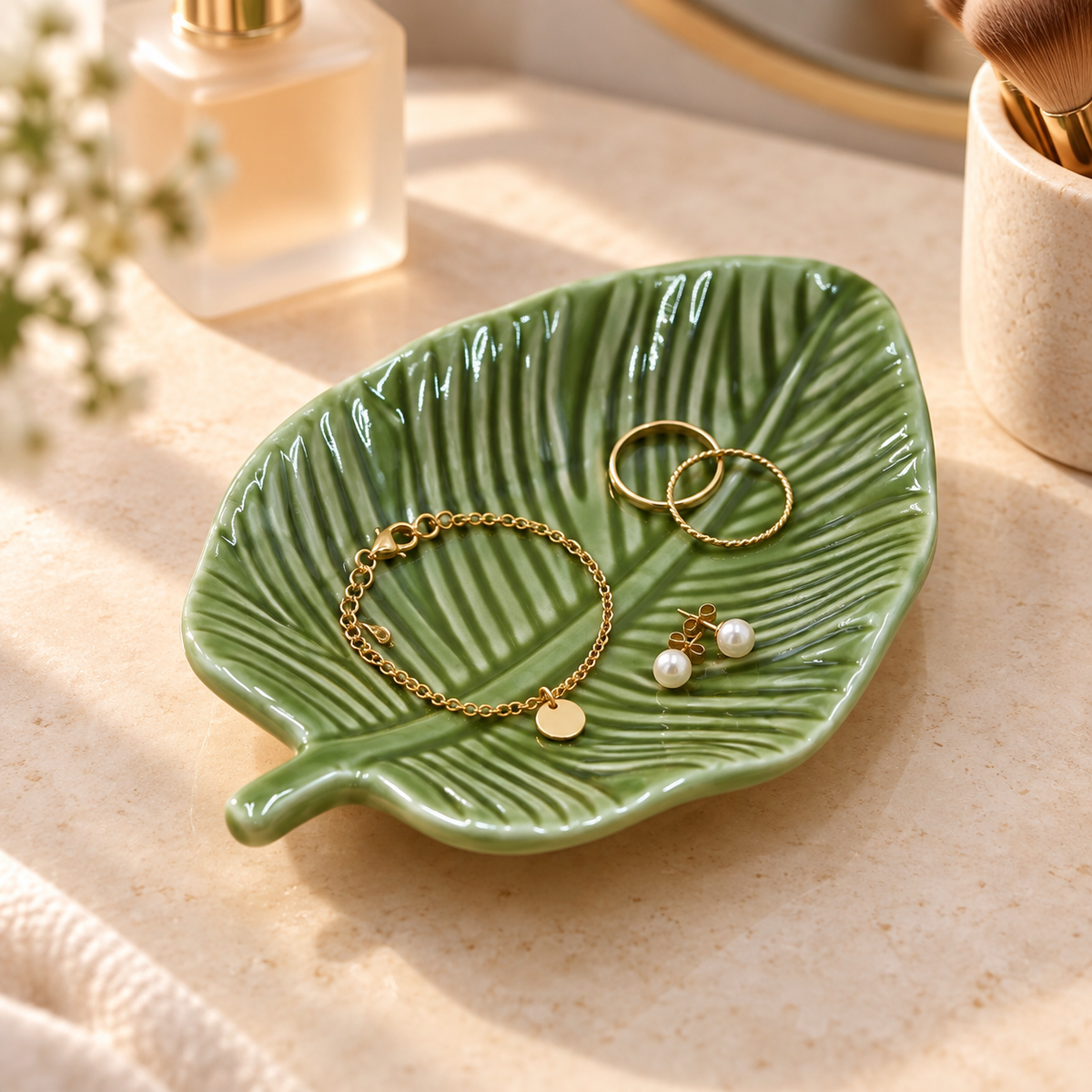 Laurel - Ceramic Leaf Trinket Dish